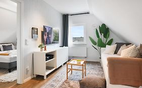 Moderne Wohnung - Naehe Messe / Flughafen